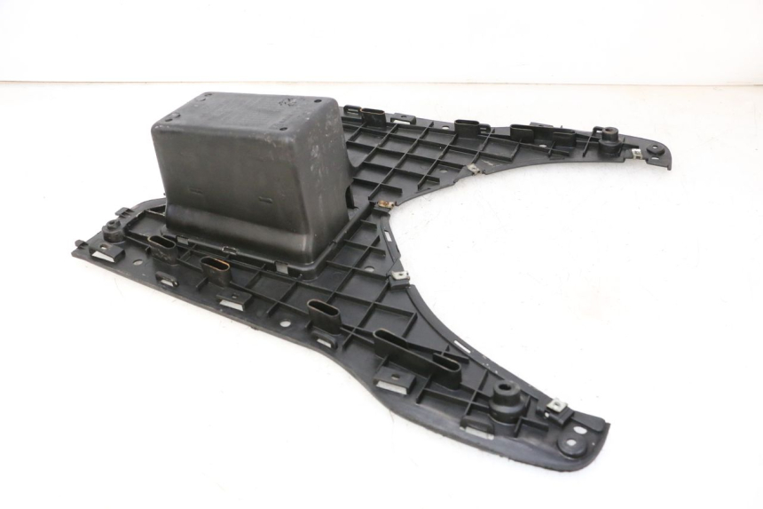 photo de TRITTBRETT VERKLEIDUNG DAELIM HISTORY 125 (2001 - 2002) - Geprüftes Gebrauchtteil