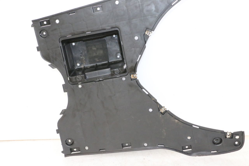 photo de TRITTBRETT VERKLEIDUNG DAELIM HISTORY 125 (2001 - 2002) - Kennzeichnungen und Originalreferenzen