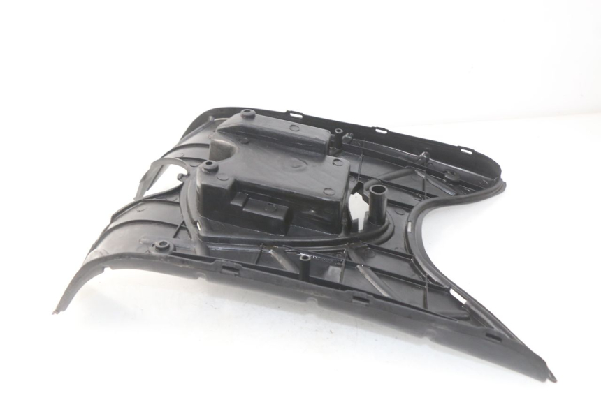 photo de TRITTBRETT VERKLEIDUNG KEEWAY HURRICANE 50 (2006 - 2019) - Gesamtansicht des Produkts