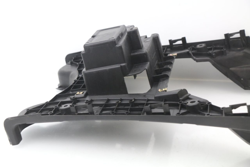 photo de TRITTBRETT VERKLEIDUNG SYM JET 4 50 (2010 - 2014) - Alternative Perspektive