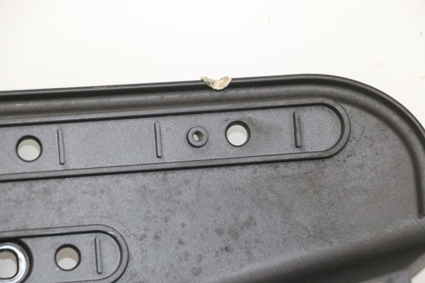 photo de TRITTBRETT VERKLEIDUNG JM MOTORS VX 125 (2022 - 2025) - Geprüftes Gebrauchtteil