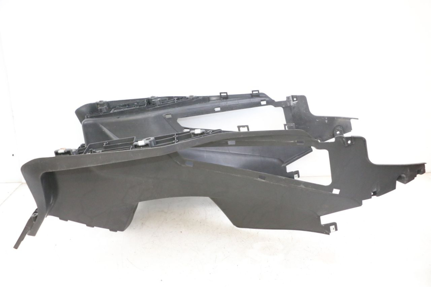 photo de TRITTBRETT VERKLEIDUNG SYM JOYMAX 125 (2010 - 2017) - Detailansicht des Bauteils