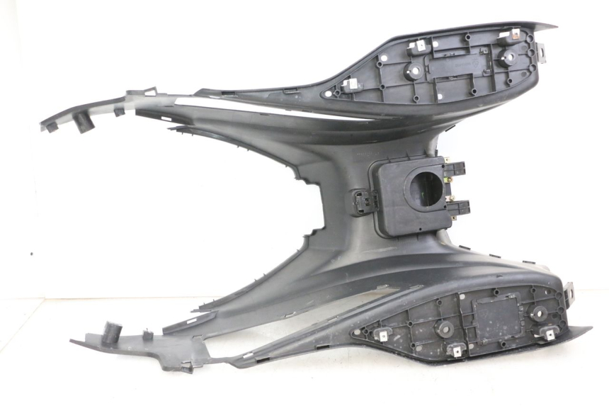 photo de TRITTBRETT VERKLEIDUNG SYM JOYMAX 125 (2010 - 2017) - Technische Nahaufnahme