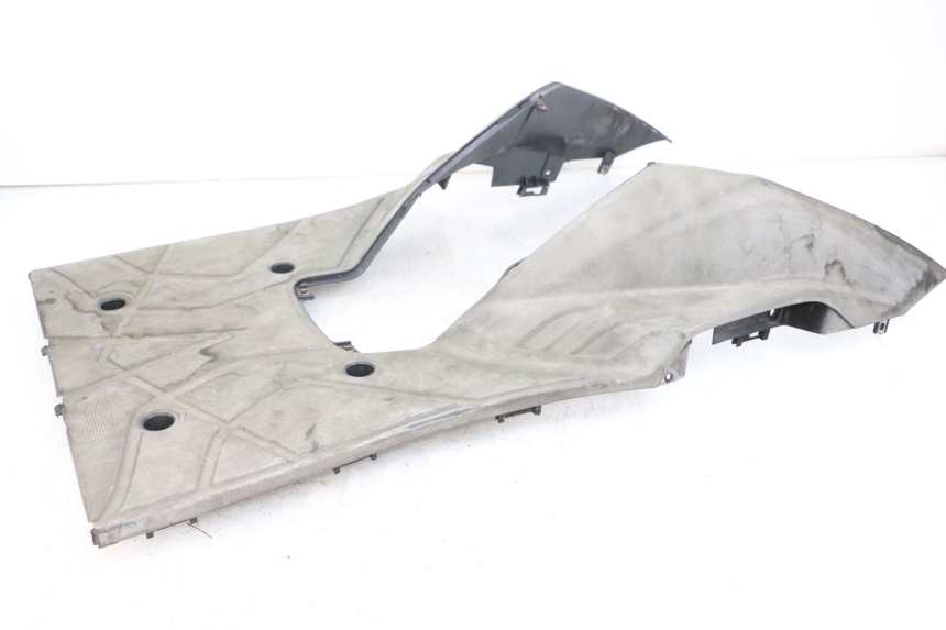 photo de TRITTBRETT VERKLEIDUNG SYM JOYRIDE EVO 125 (2009 - 2016) - Oberflächenzustand und Material