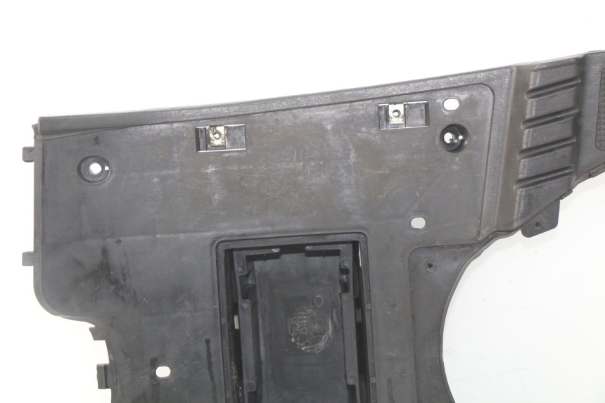 photo de TRITTBRETT VERKLEIDUNG RIDE JUMP 2T 50 (2012 - 2017) - Oberflächenzustand und Material