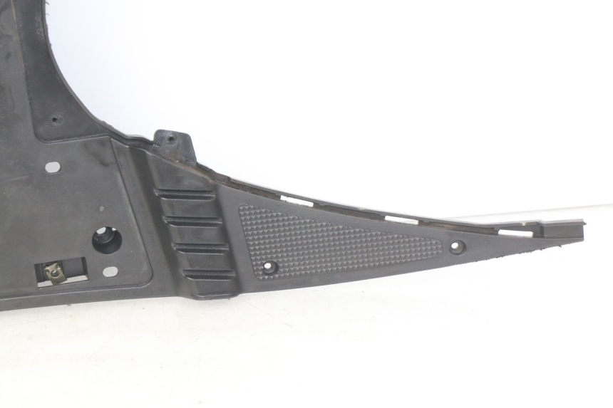 photo de TRITTBRETT VERKLEIDUNG RIDE JUMP 2T 50 (2012 - 2017) - Technische Nahaufnahme