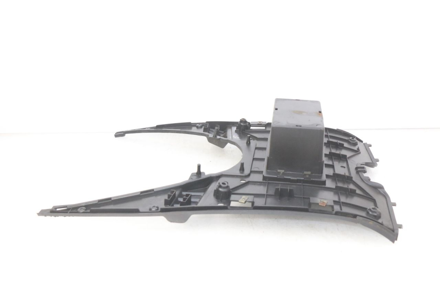 photo de TRITTBRETT VERKLEIDUNG RIDE JUMP 2T 50 (2012 - 2017) - Oberflächenzustand und Material