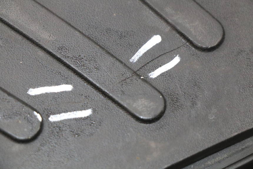 photo de TRITTBRETT VERKLEIDUNG PEUGEOT KISBEE 2T 50 (2010 - 2017) - Technische Nahaufnahme