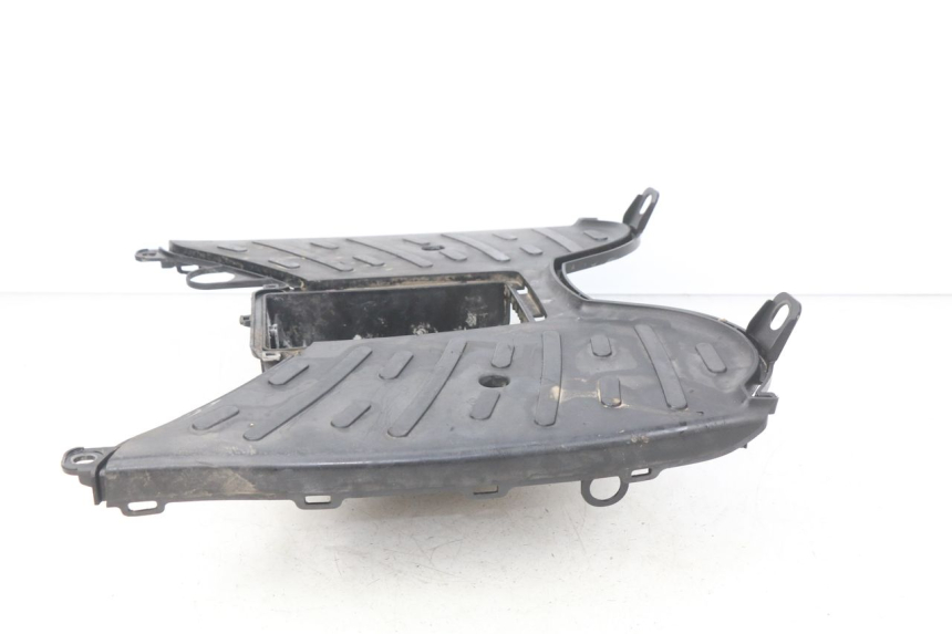 photo de TRITTBRETT VERKLEIDUNG PEUGEOT KISBEE 2T 50 (2010 - 2017) - Technische Nahaufnahme