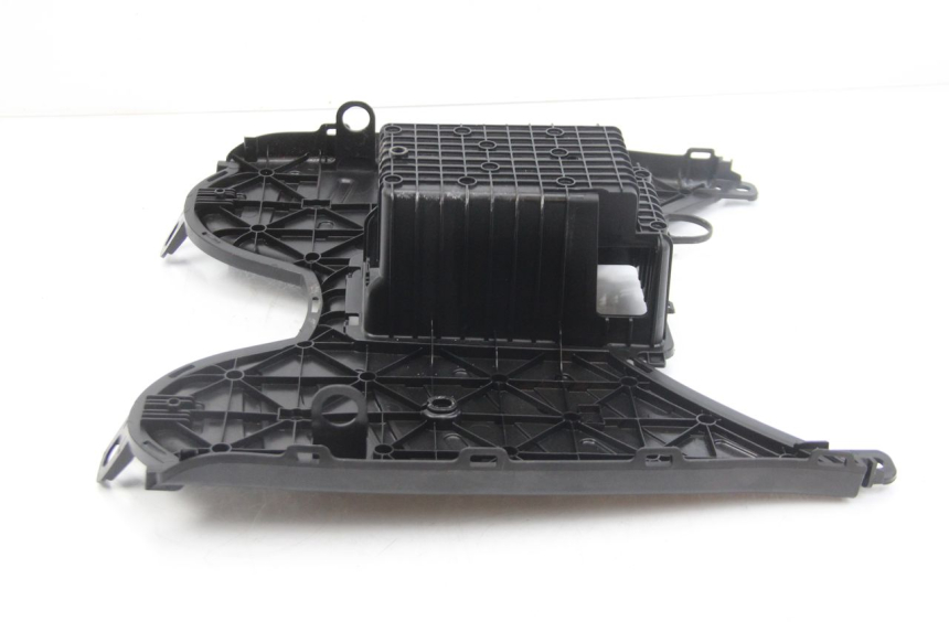 photo de FUßRASTE PEUGEOT KISBEE 4T 50 (2018 - 2022) - Alternative Perspektive