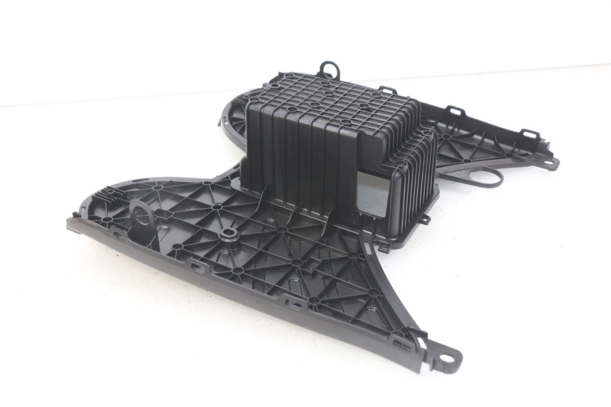 photo de FUßRASTE PEUGEOT KISBEE 4T 50 (2018 - 2022) - Alternative Perspektive