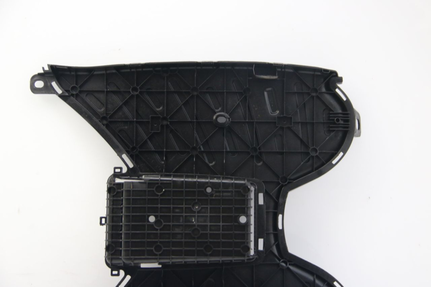 photo de FUßRASTE PEUGEOT KISBEE 4T 50 (2018 - 2022) - Zoom auf Gebrauchszustand