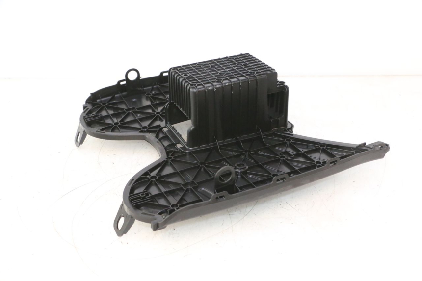 photo de TRITTBRETT VERKLEIDUNG PEUGEOT KISBEE 4T 50 (2023 - 2026) - Alternative Perspektive