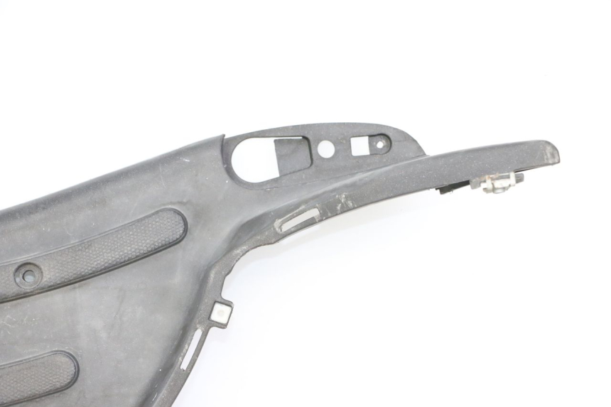 photo de TRITTBRETT VERKLEIDUNG PIAGGIO LIBERTY 4T 50 (2009 - 2015) - Weitere Ansicht des Artikels