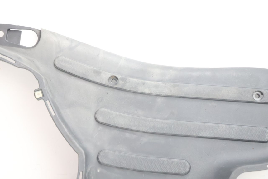photo de TRITTBRETT VERKLEIDUNG PIAGGIO LIBERTY 125 (1998 - 2008) - Detailansicht des Bauteils