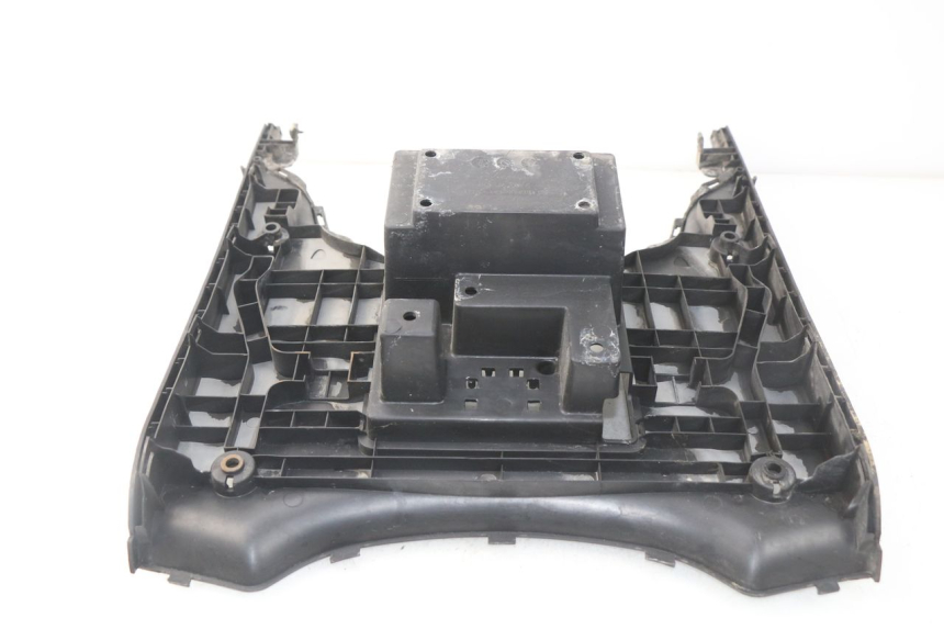 photo de TRITTBRETT VERKLEIDUNG KYMCO LIKE 4T 50 (2009 - 2018) - Alternative Perspektive