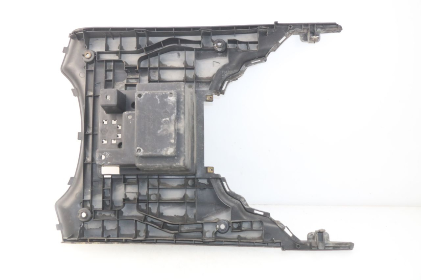 photo de TRITTBRETT VERKLEIDUNG KYMCO LIKE 4T 50 (2009 - 2018) - Technische Nahaufnahme