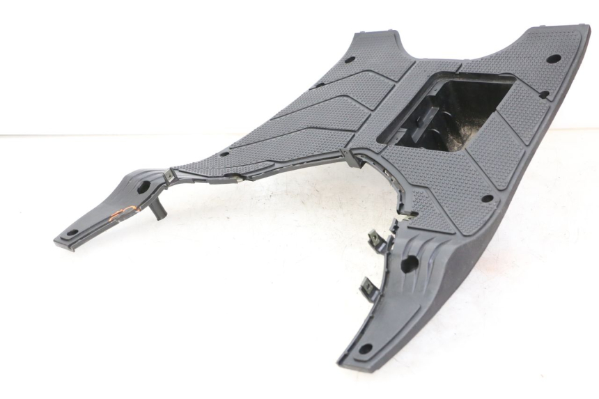 photo de TRITTBRETT VERKLEIDUNG LONGJIA SHARPY 125 (2020 - 2024) - Details der Befestigungspunkte