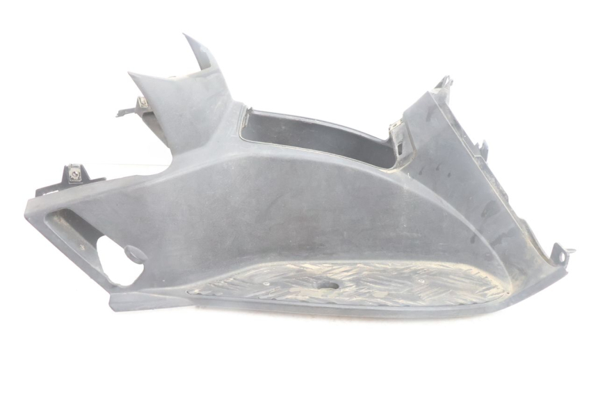 photo de TRITTBRETT VERKLEIDUNG PEUGEOT LUDIX BLASTER 50 (2006 - 2014) - Details der Befestigungspunkte