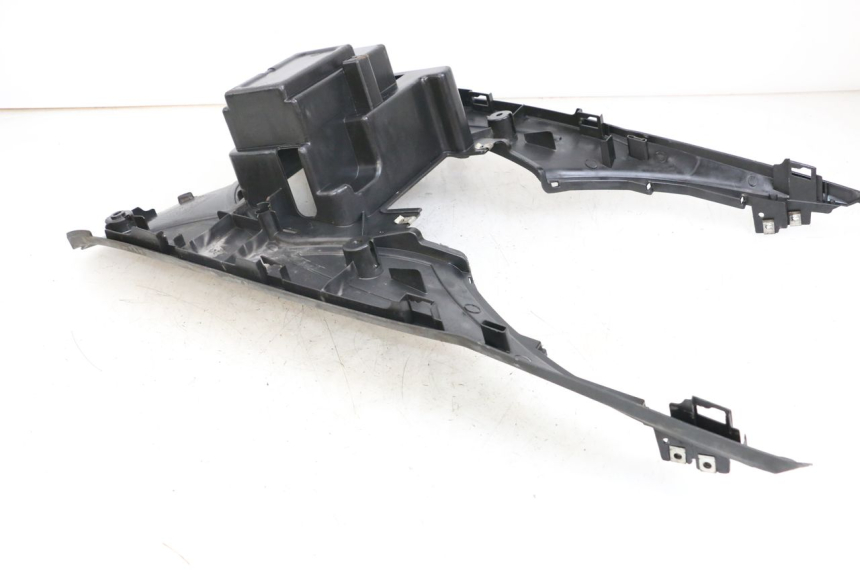 photo de TRITTBRETT VERKLEIDUNG SYM MIO 50 (2005 - 2010) - Gesamtansicht des Produkts