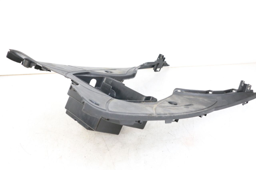 photo de TRITTBRETT VERKLEIDUNG SYM MIO 50 (2005 - 2010) - Geprüftes Gebrauchtteil