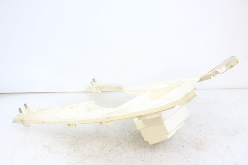 photo de TRITTBRETT VERKLEIDUNG SYM MIO 50 (2011 - 2017) - Technische Nahaufnahme