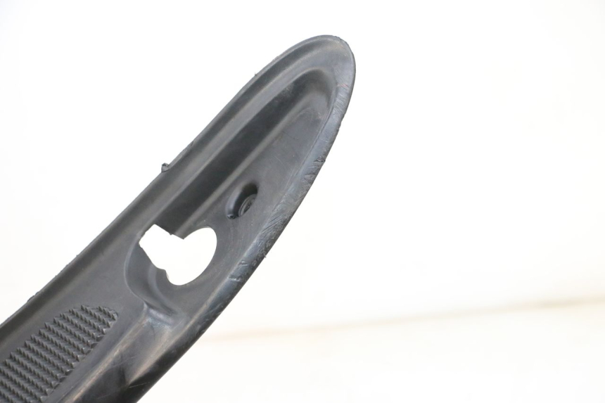 photo de TRITTBRETT VERKLEIDUNG YAMAHA NEOS NEO'S 4T 50 (2008 - 2016) - Zoom auf Gebrauchszustand