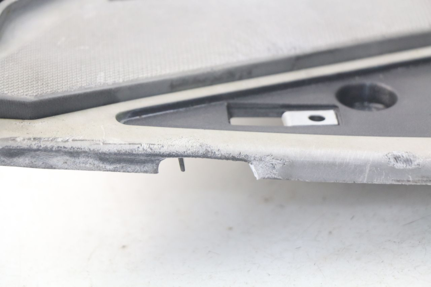 photo de TRITTBRETT VERKLEIDUNG PIAGGIO NEW TYPHOON 50 (2010 - 2017) - Oberflächenzustand und Material