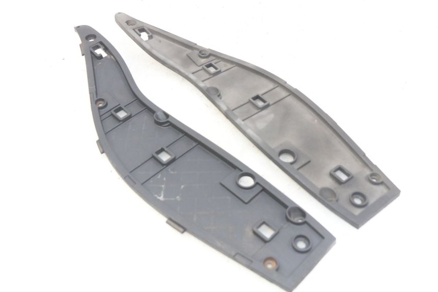 photo de FUßRASTE GILERA NEXUS 125 (2007 - 2009) - Hauptansicht