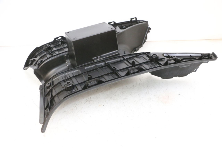 photo de TRITTBRETT VERKLEIDUNG JM MOTORS OLDIES GT 4T 50 (2018 - 2025) - Alternative Perspektive