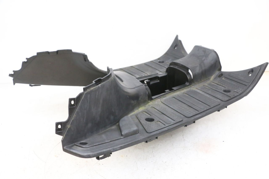 photo de TRITTBRETT VERKLEIDUNG JM MOTORS OLDIES GT 4T 50 (2018 - 2025) - Geprüftes Gebrauchtteil