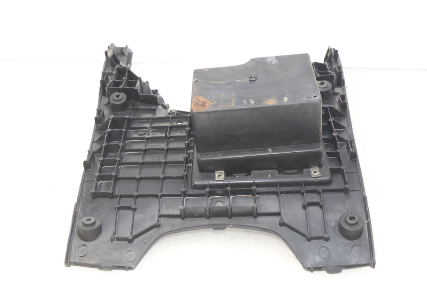 photo de TRITTBRETT VERKLEIDUNG NECO ONE 2T 50 (2011 - 2020) - Technische Nahaufnahme