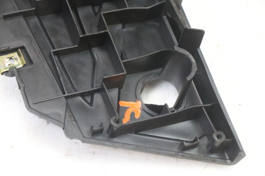 photo de TRITTBRETT VERKLEIDUNG SYM ORBIT III 3 4T 50 (2021 - 2025) - Gesamtansicht des Produkts