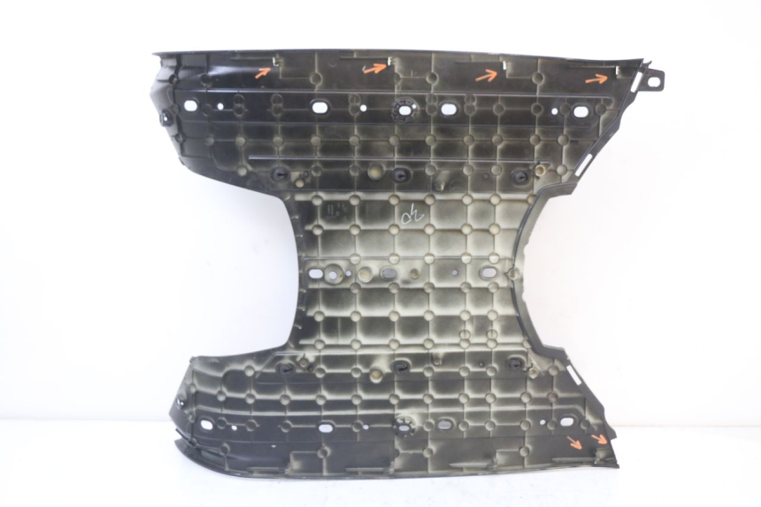 photo de TRITTBRETT VERKLEIDUNG PEUGEOT DJANGO 125 (2014 - 2017) - Oberflächenzustand und Material