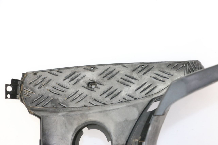 photo de TRITTBRETT VERKLEIDUNG PEUGEOT SPEEDFIGHT 3 LC 2T 50 (2009 - 2015) - Zoom auf Gebrauchszustand