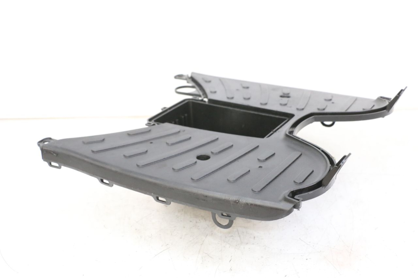 photo de FUßRASTE PEUGEOT STREETZONE 4T 50 (2018 - 2023) - Technische Nahaufnahme