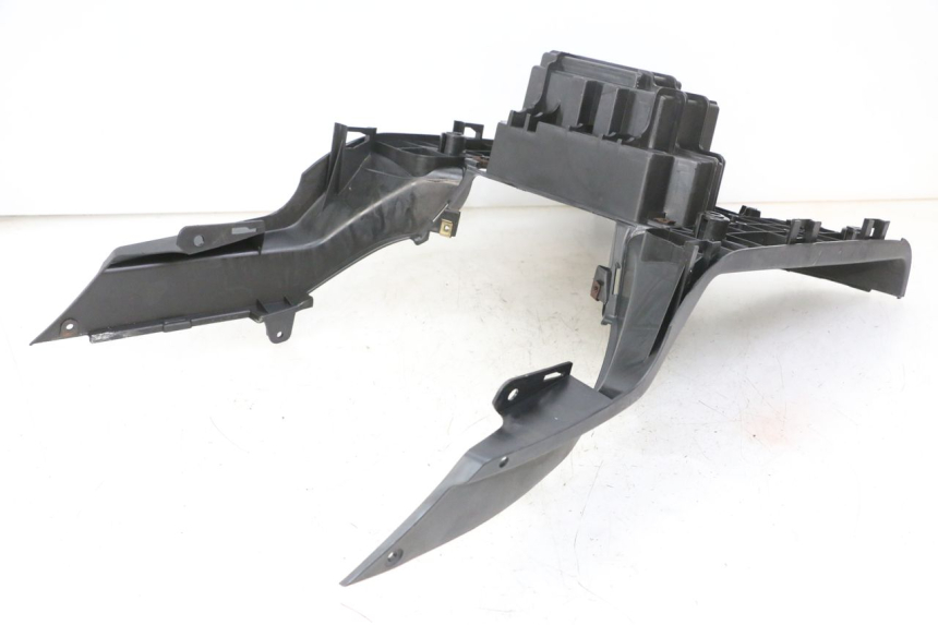 photo de TRITTBRETT VERKLEIDUNG PEUGEOT TWEET 4T 50 (2014 - 2019) - Oberflächenzustand und Material