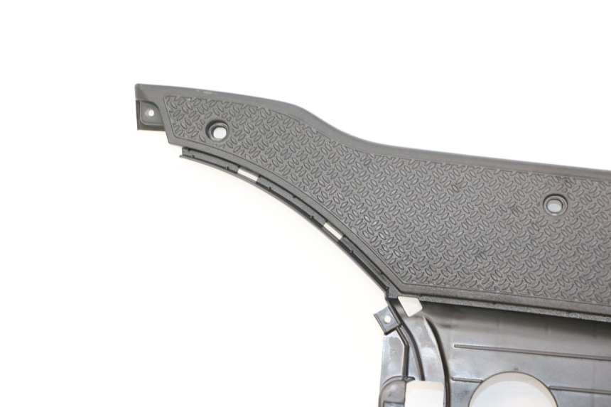 photo de TRITTBRETT VERKLEIDUNG PIAGGIO NRG POWER PUREJET 50 (2018 - 2021) - Weitere Ansicht des Artikels