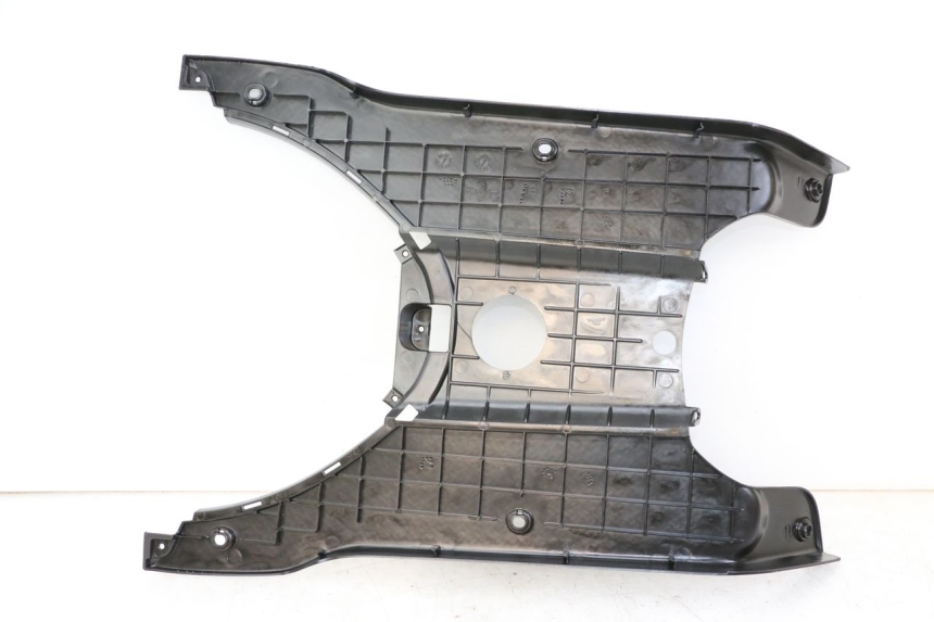 photo de TRITTBRETT VERKLEIDUNG PIAGGIO NRG POWER PUREJET 50 (2018 - 2021) - Oberflächenzustand und Material