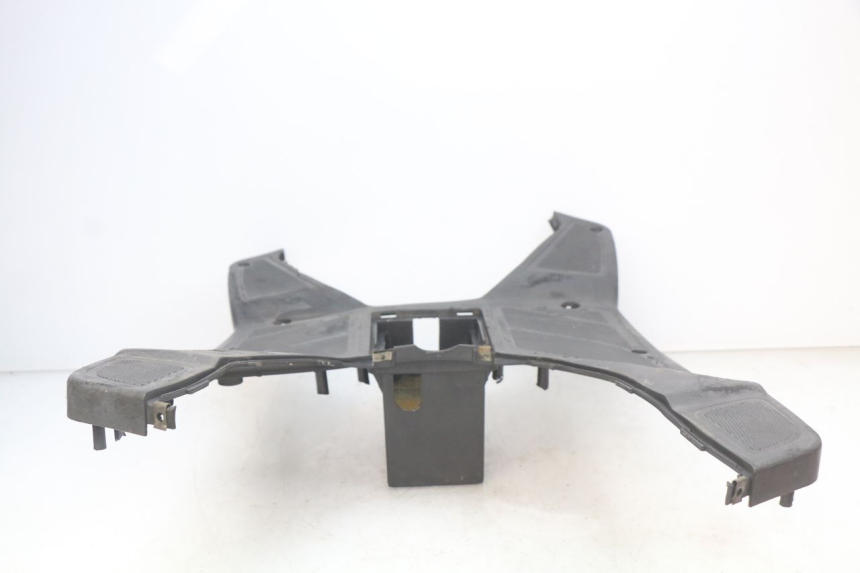 photo de FUßRASTE KEEWAY RY6 2T 50 (2011 - 2019) - Kennzeichnungen und Originalreferenzen