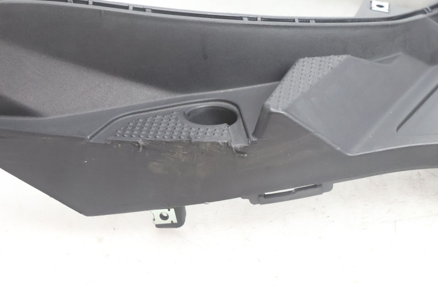 photo de TRITTBRETT VERKLEIDUNG JM MOTORS SANTANA EVO 50 (2024 - 2026) - Alternative Perspektive