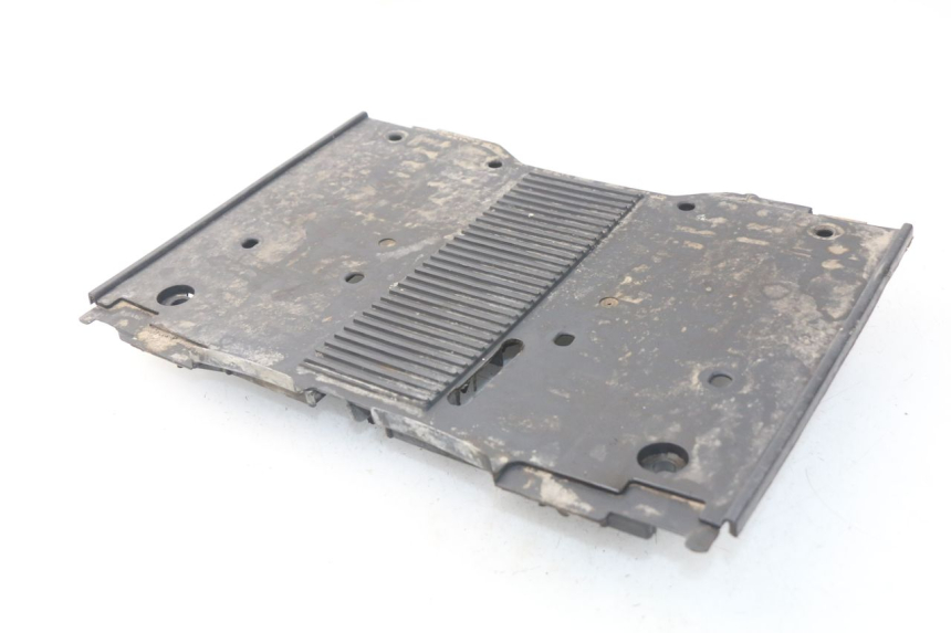 photo de TRITTBRETT VERKLEIDUNG PEUGEOT SC 50 (1988 - 1992) - Zoom auf Gebrauchszustand