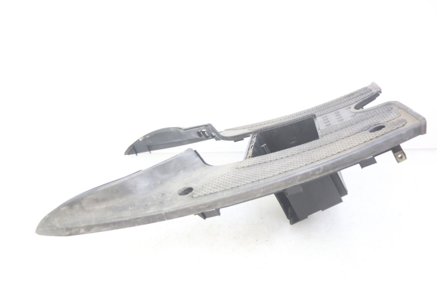 photo de FUßRASTE KYMCO SENTO 100 (2008 - 2013) - Details der Befestigungspunkte