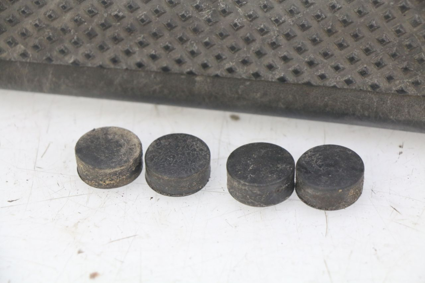 photo de FUßRASTE KYMCO SENTO 100 (2008 - 2013) - Kennzeichnungen und Originalreferenzen