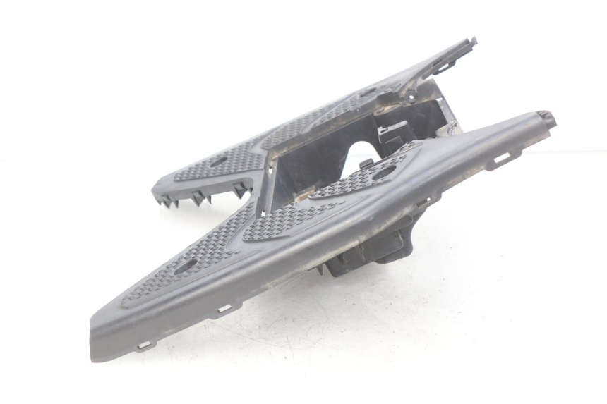 photo de FUßRASTE SUZUKI SIXTEEN 125 (2008 - 2010) - Gesamtansicht des Produkts