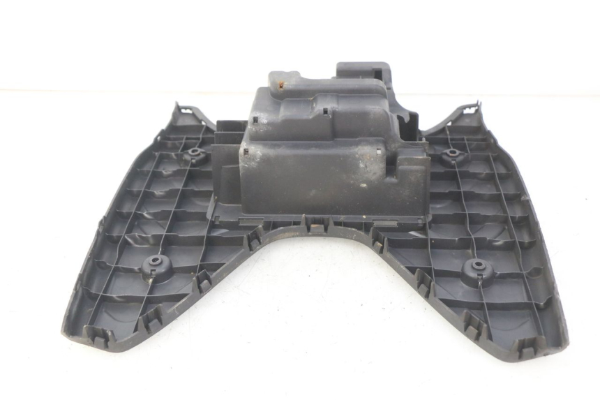 photo de FUßRASTE SUZUKI SIXTEEN 125 (2008 - 2010) - Zoom auf Gebrauchszustand