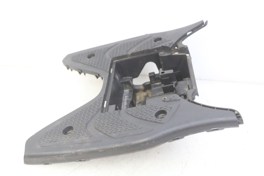 photo de FUßRASTE SUZUKI SIXTEEN 125 (2008 - 2010) - Technische Nahaufnahme