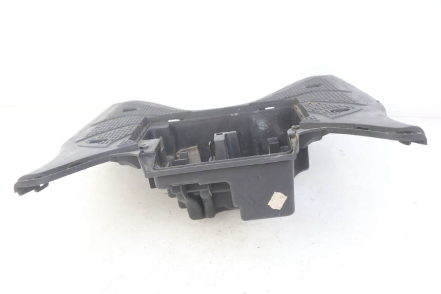 photo de FUßRASTE SUZUKI SIXTEEN 125 (2008 - 2010) - Details der Befestigungspunkte