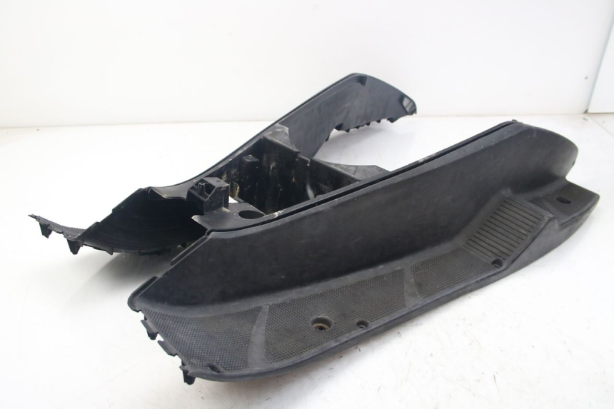 photo de FUßRASTE MBK SKYLINER 125 (1998 - 2001) - Technische Nahaufnahme