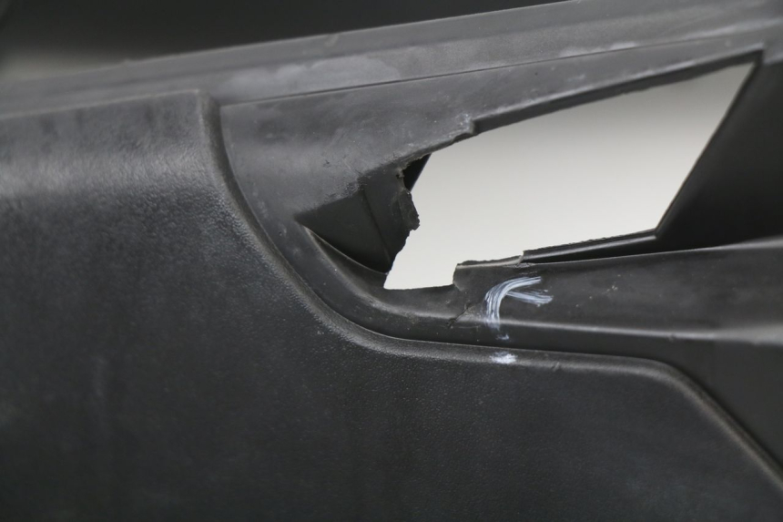 photo de TRITTBRETT VERKLEIDUNG PEUGEOT SPEEDFIGHT 2 AC 50 (2000 - 2009) - Technische Nahaufnahme